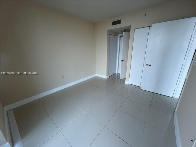Photo - 1871 NW S River Dr Unit 1104