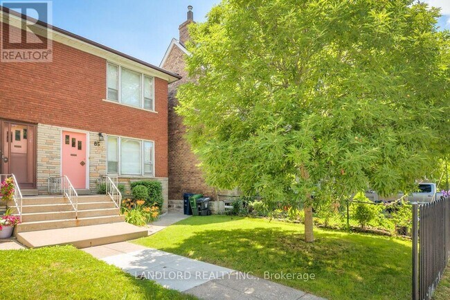 Photo - 85 Greenlaw Ave