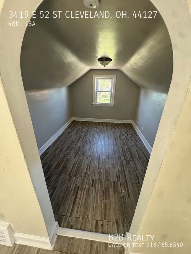 Photo - 3419 E 52nd St