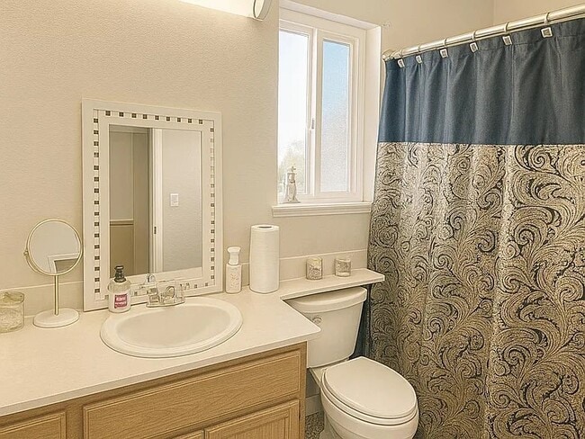 Photo - 357 Huntley Rd