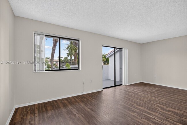 8345 Coral Lake Dr Unit 8345