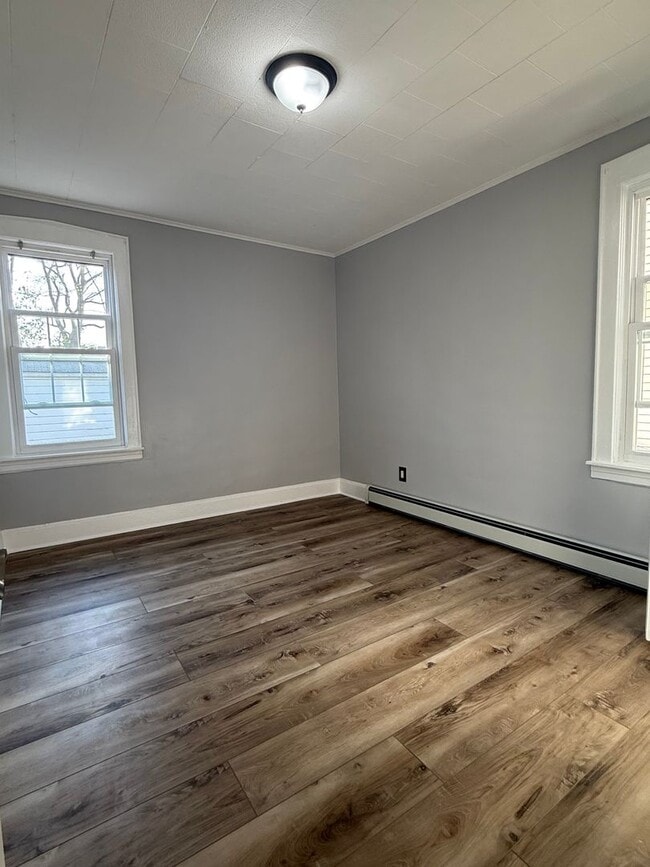 Photo - 253 Ampere Pkwy Unit 1