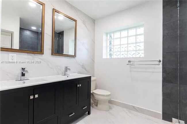 Photo - 8645 SW 128th St