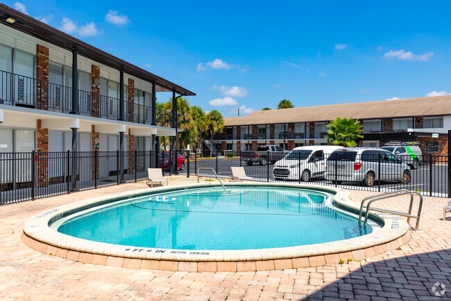 Pool - Cocoa Village Flats