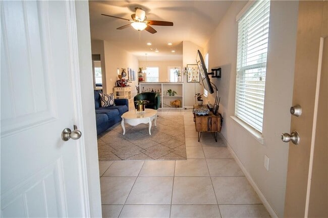 Photo - 10406 Hatton Ln