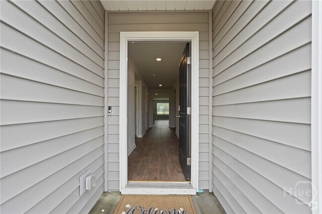 Building Photo - 231 Skylark Rd Rental
