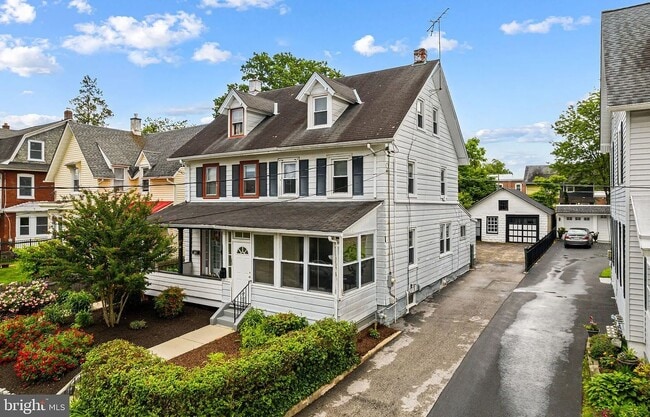 Building Photo - 23 S Merion Ave