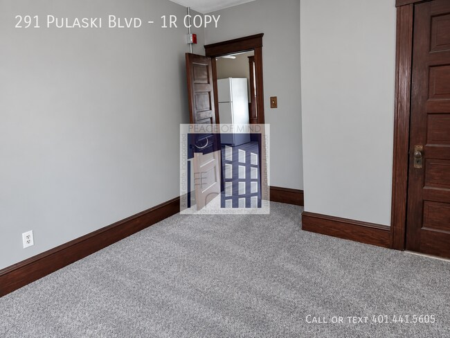291 Pulaski Blvd Unit 1R COPY