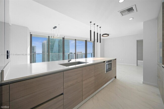 Photo - 2 br, 2 bath Condo - 1300 S Miami Ave Unit... Unit 2701