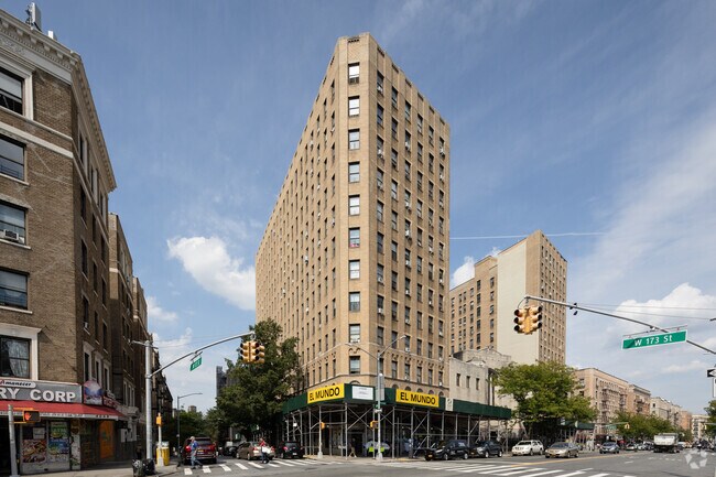 Photo - Broadway Towers Apartments