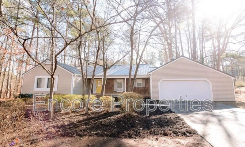 Photo - 824 Hayden Ave