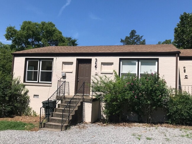 Photo - 212 Carver Ln Apartment Unit A