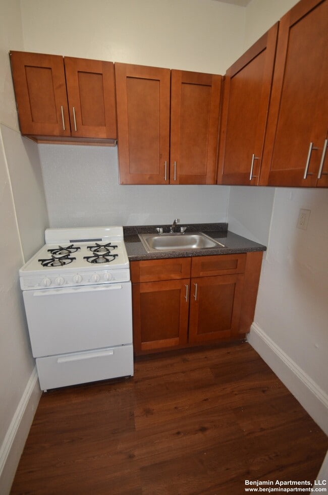 Photo - 1345 Commonwealth Ave Unidad 35