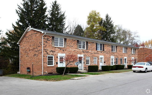 Madison Court Apartments - Madison Court Apartments