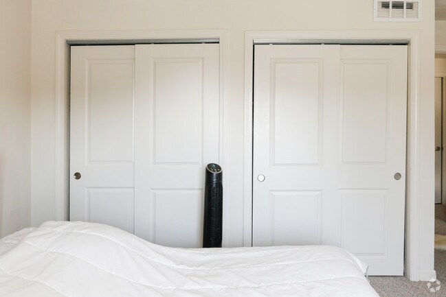 2BR, 1BA - 1,082