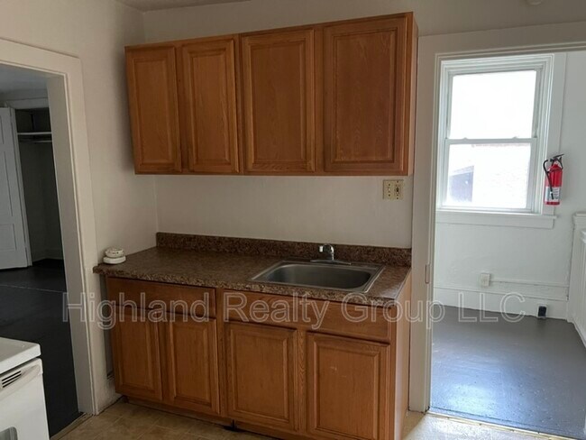 Photo - 357 Locust St