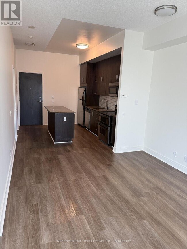 Photo - 112 George St Unit 710