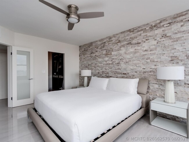 Building Photo - 888 Intracoastal Dr Unit 10E