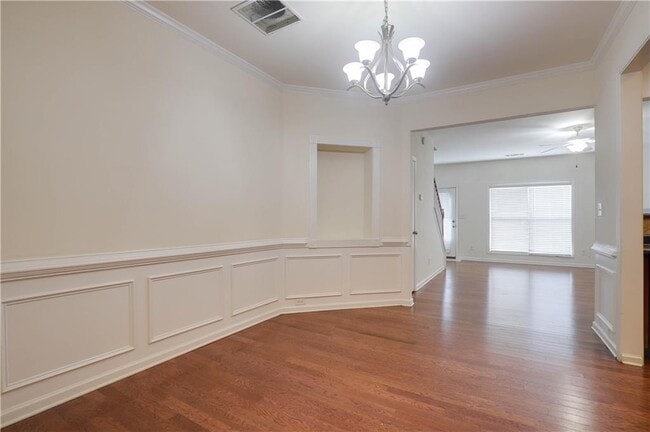 Photo - 354 Beynon Terrace