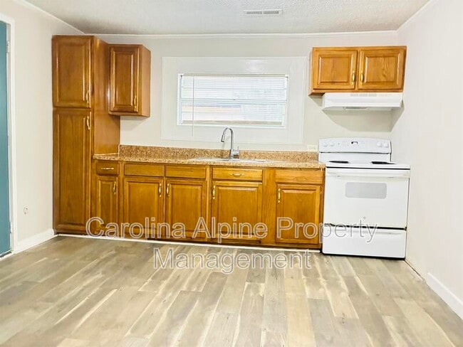 Photo - 514 S Maple St