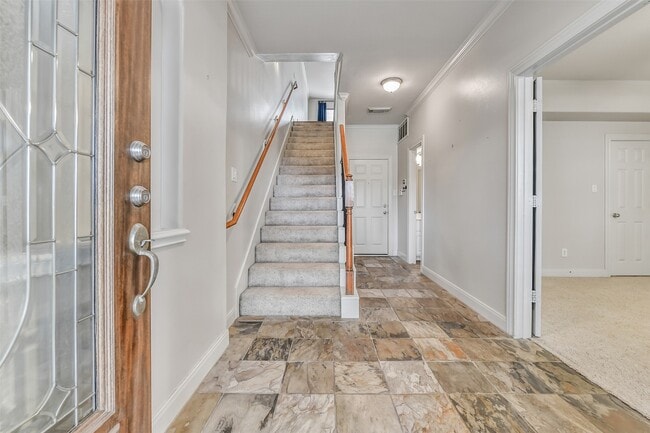 Photo - 326 Malone St