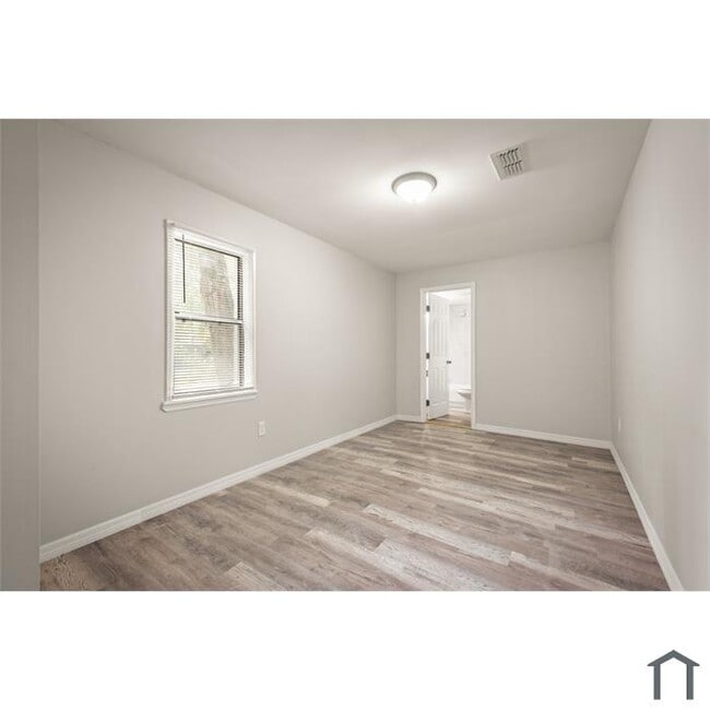 Photo - 5195 Cypress Crest Ln