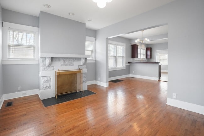 Photo - 1910 Shelby Ave