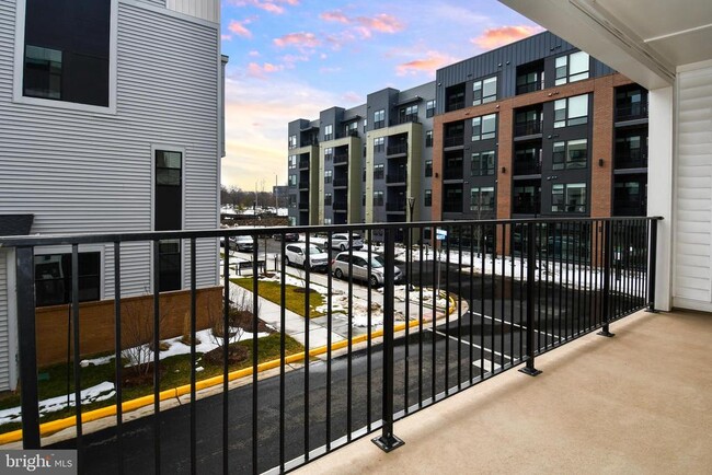 Building Photo - 4771 Sully Pt Ln