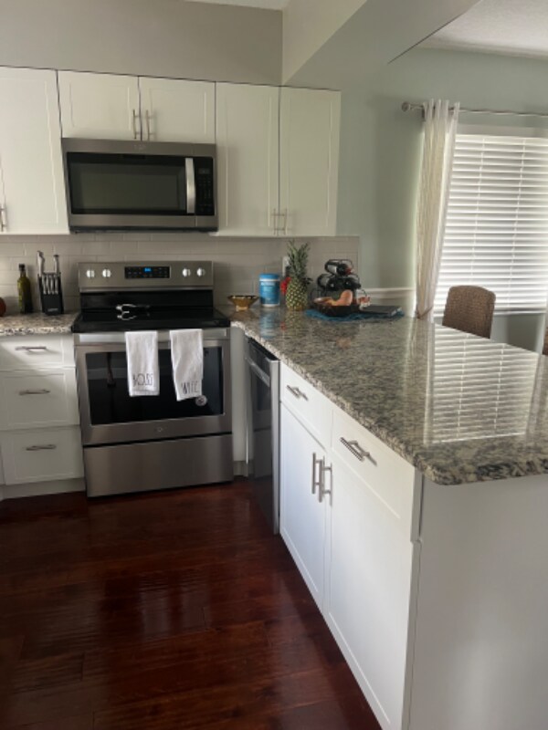 Photo - 178 SE Village Dr Rental