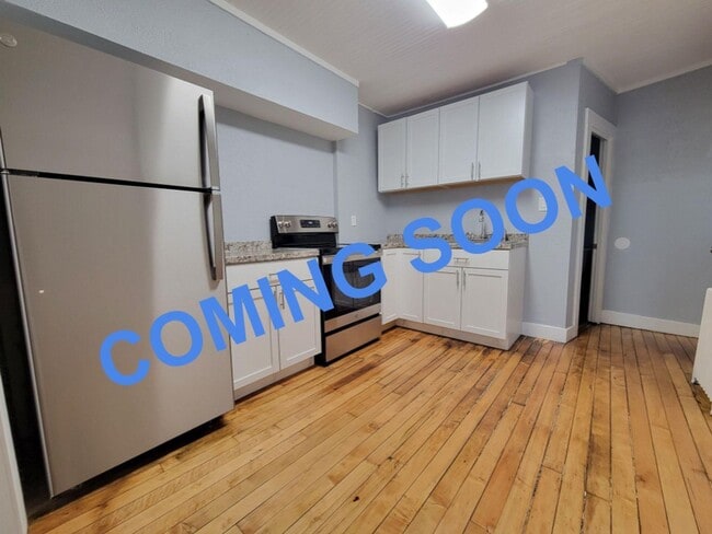 Building Photo - 28 Coral St Unit 3