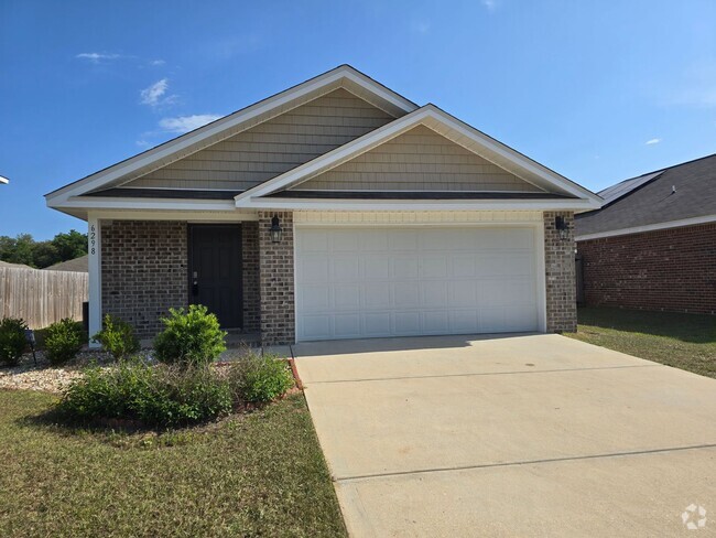 Building Photo - AVAILABLE NOW- In Milton/Bagdad- 3/2 Rental