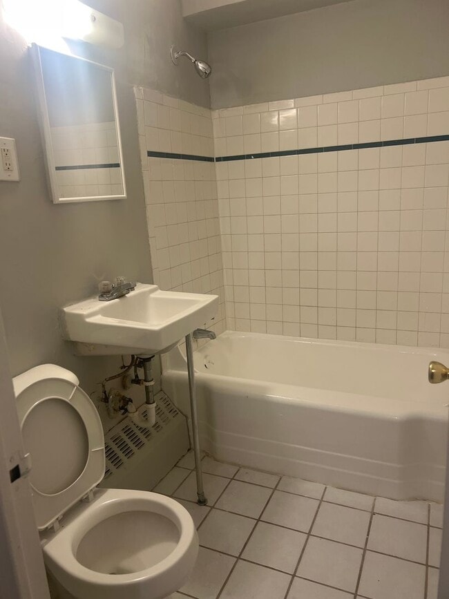 Photo - 600A LLC
