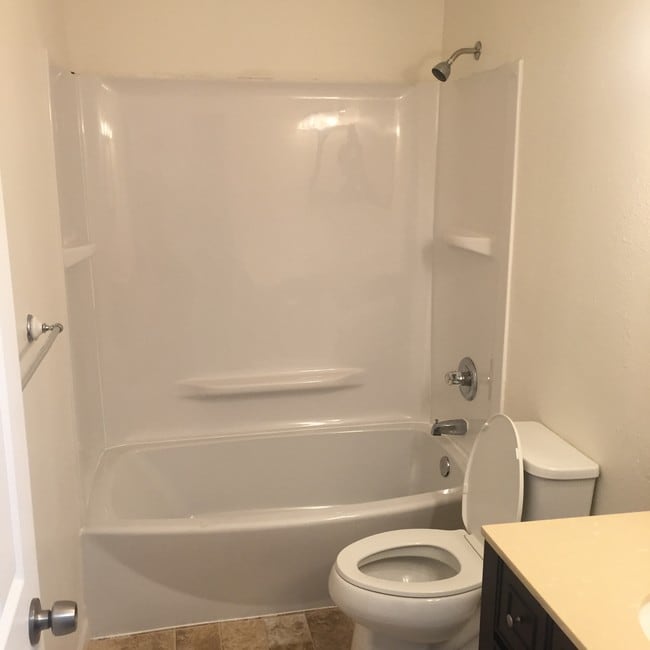 Bathroom - 1803 Dare Ave Unit 7