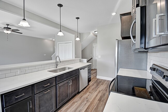 Photo - 1202 Heather Dr