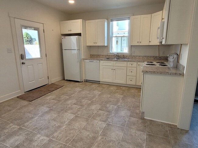 Photo - 3 bedroom Conestoga Valley School District
