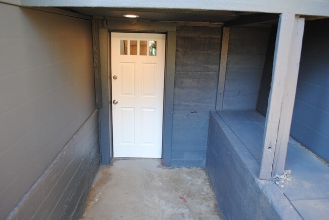 Photo - 541 S Walker Ave Unit 541 1/2