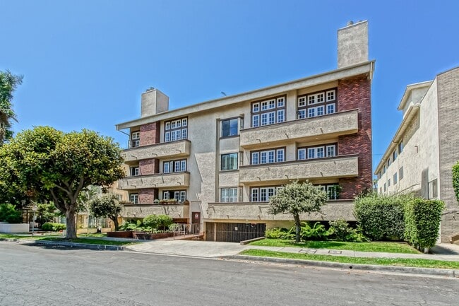 NICELY REMODELED, 2BR2.5BA, 1700 SQ FT CON... - NICELY REMODELED, 2BR2.5BA, 1700 SQ FT CON... Casa