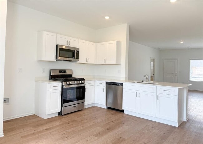 Photo - 16208 Lovers Ln