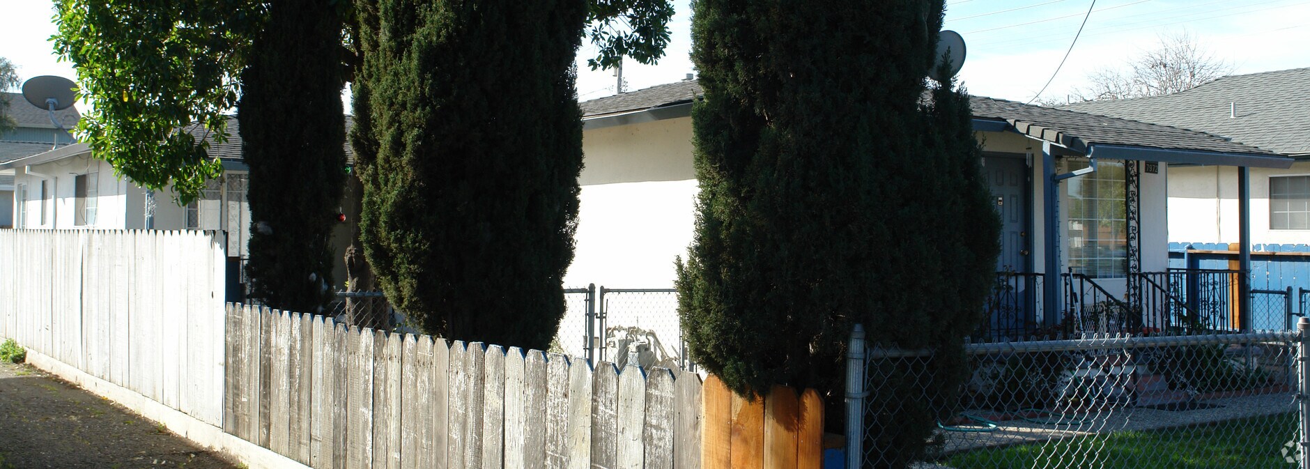 Photo - 7968-7972 Thornton Ave