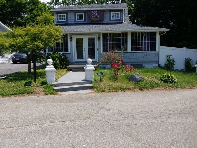 Photo - 161 Park Rd House
