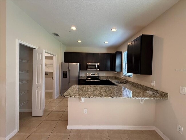 Photo - 2432 Seven Oaks Dr