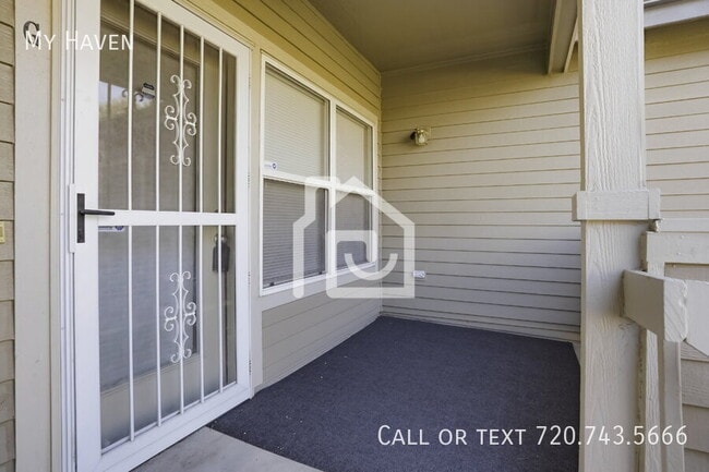 Photo - 18425 E Flora Dr Unit G