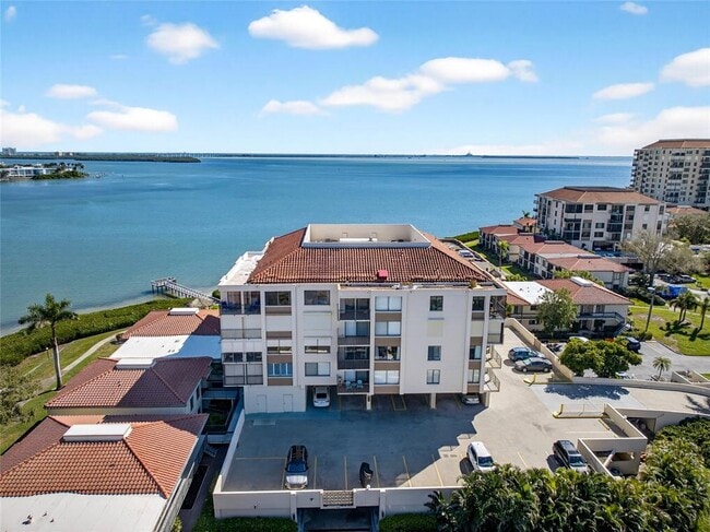 Building Photo - 6218 Palma Del Mar Blvd S Unit 405