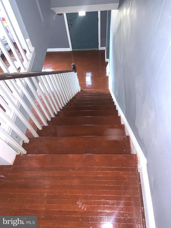 Photo - 4613 Hartel Ave