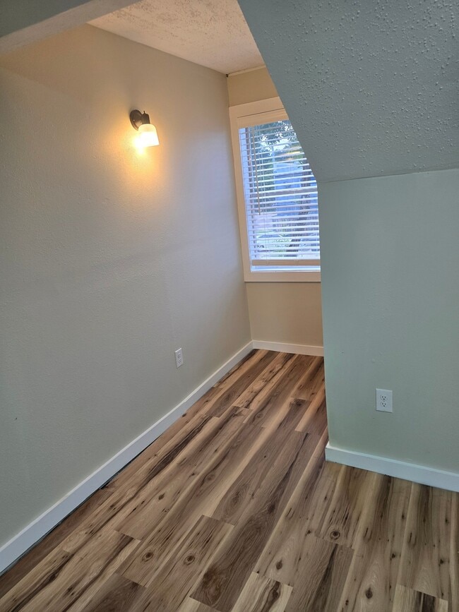 Photo - 614 Fairview Ave Unit 3