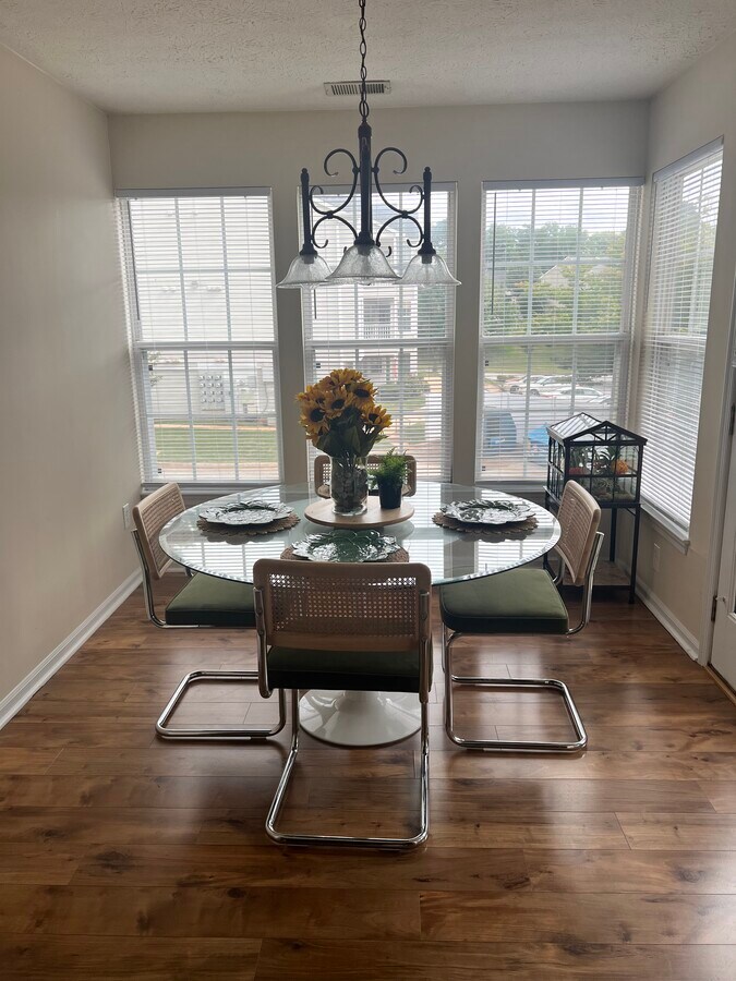 Photo - 3105 Cardinal Way Unit E