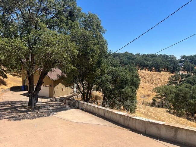 Photo - 3479 Hanley Dr