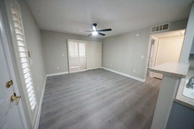 5710 E Tropicana Ave Unidad 1032