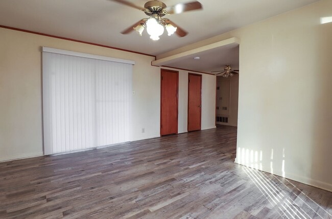 Photo - 3 Bedroom 1.5 Bath House for Rent In Wake Village, TX!