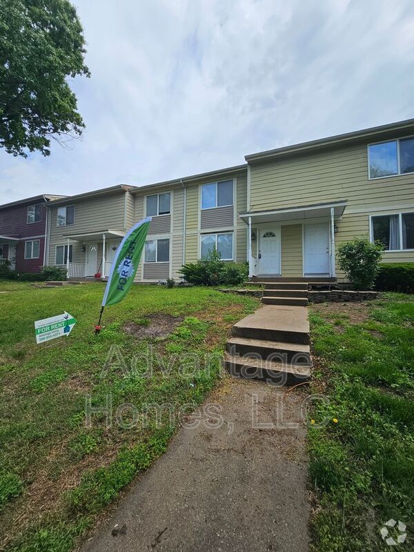 Building Photo - 711 N 70th Terrace Rental